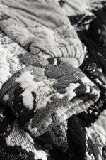 Load image into Gallery viewer, UNISEX HORSES SWEATER | MULTIPLE COLOURWAYS
