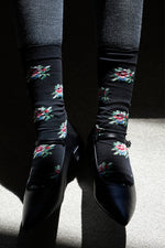 Load image into Gallery viewer, ROSE SOCKS | BLACK
