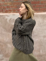 Load image into Gallery viewer, PERU HAND KNIT PULLOVER | MULTIPLE COLOURWAYS
