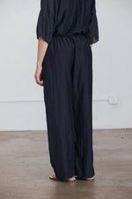 Load image into Gallery viewer, STRAIGHT PANTS | FADED BLACK
