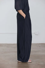 Load image into Gallery viewer, STRAIGHT PANTS | FADED BLACK
