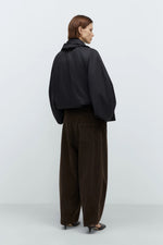 Load image into Gallery viewer, CORDUROY BAGGY PANTS | BROWN
