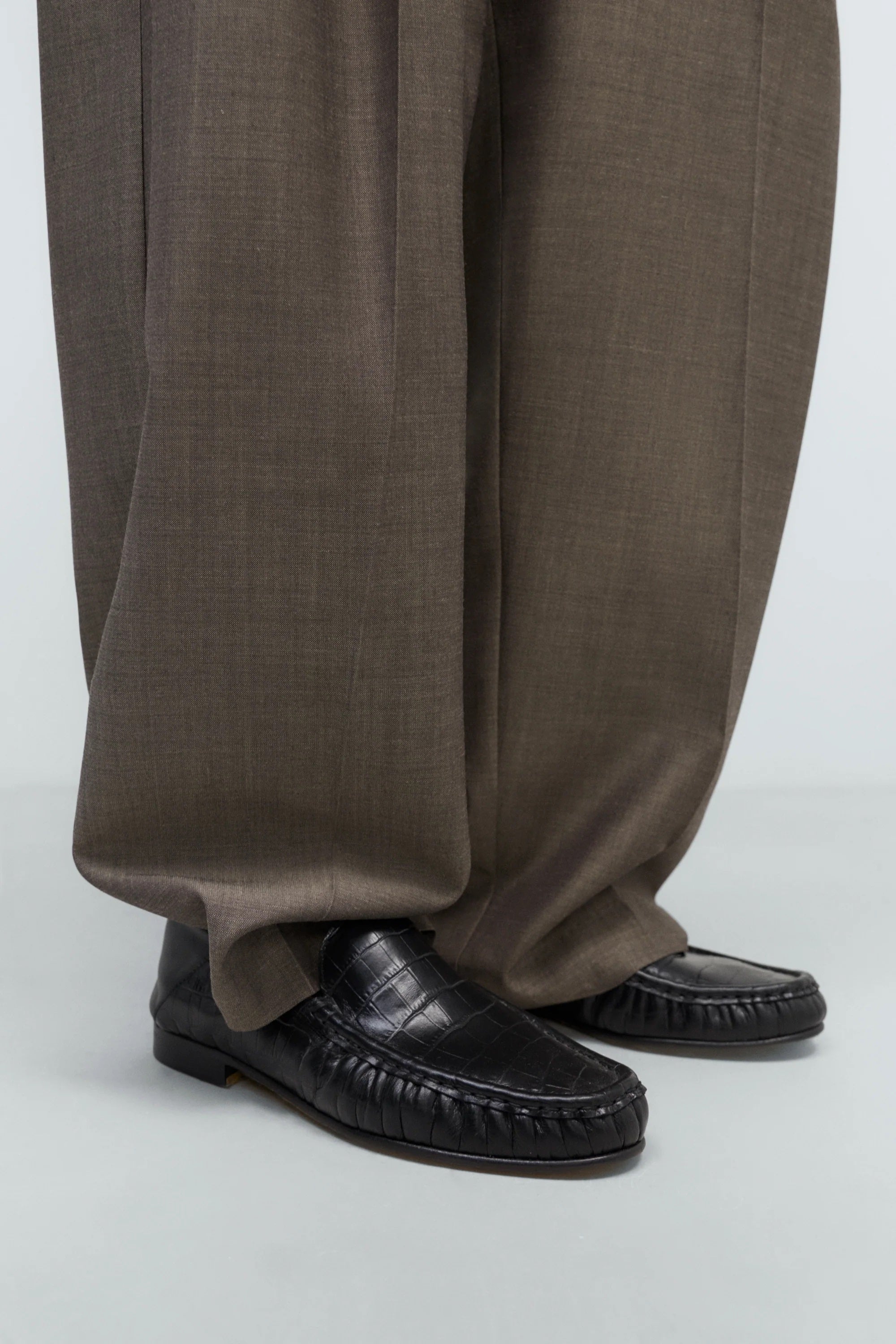 LEATHER LOAFER RAMA | CROCODILE BLACK