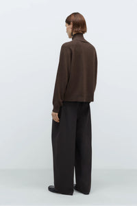 MERINO WOOL BUTTONED SWEATER | ESPRESSO