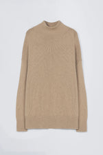 Load image into Gallery viewer, MERINO WOOL CHUNKY TURTLENECK SWEATER | BEIGE
