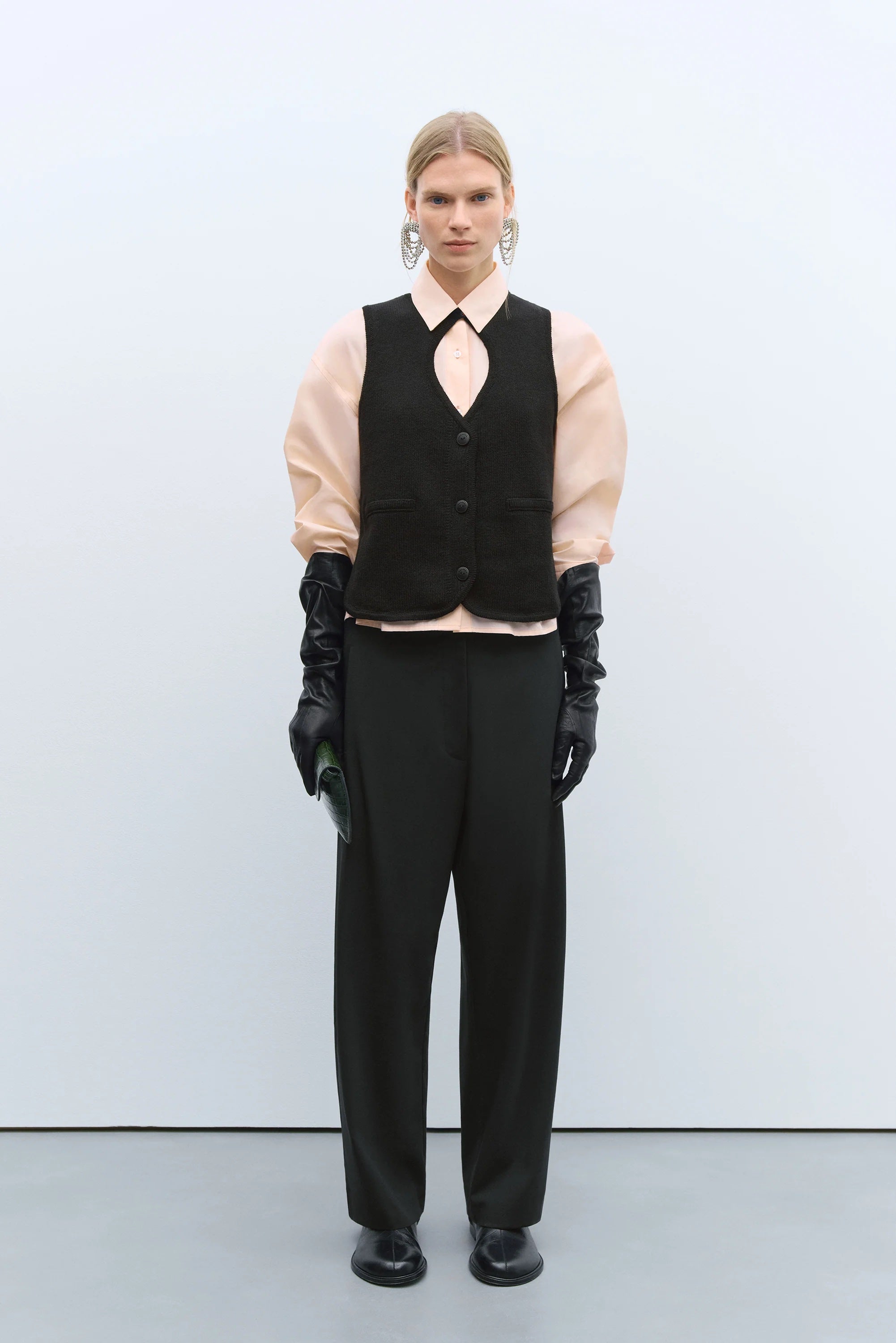 CUT-OUT BOAT NECK WAISTCOAT | BLACK