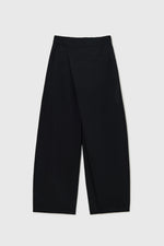 Load image into Gallery viewer, TAILORING CROSSOVER PANTS | BLACK
