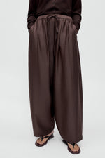 Load image into Gallery viewer, MAXI PANTS | CHOCOLATE BROWN
