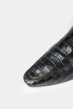 Load image into Gallery viewer, POINTY CROCODILE LOAFER | BLACK
