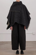 Load image into Gallery viewer, ALPACA SHORT PONCHO | GREY
