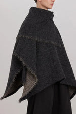 Load image into Gallery viewer, ALPACA SHORT PONCHO | GREY

