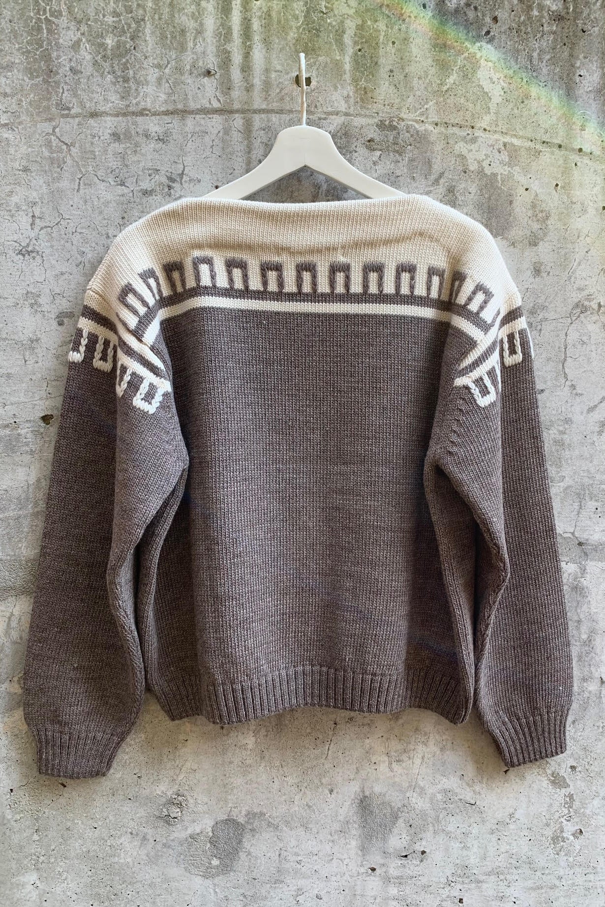 HAND EMBROIDERED WOOL SWEATER | TAUPE BROWN