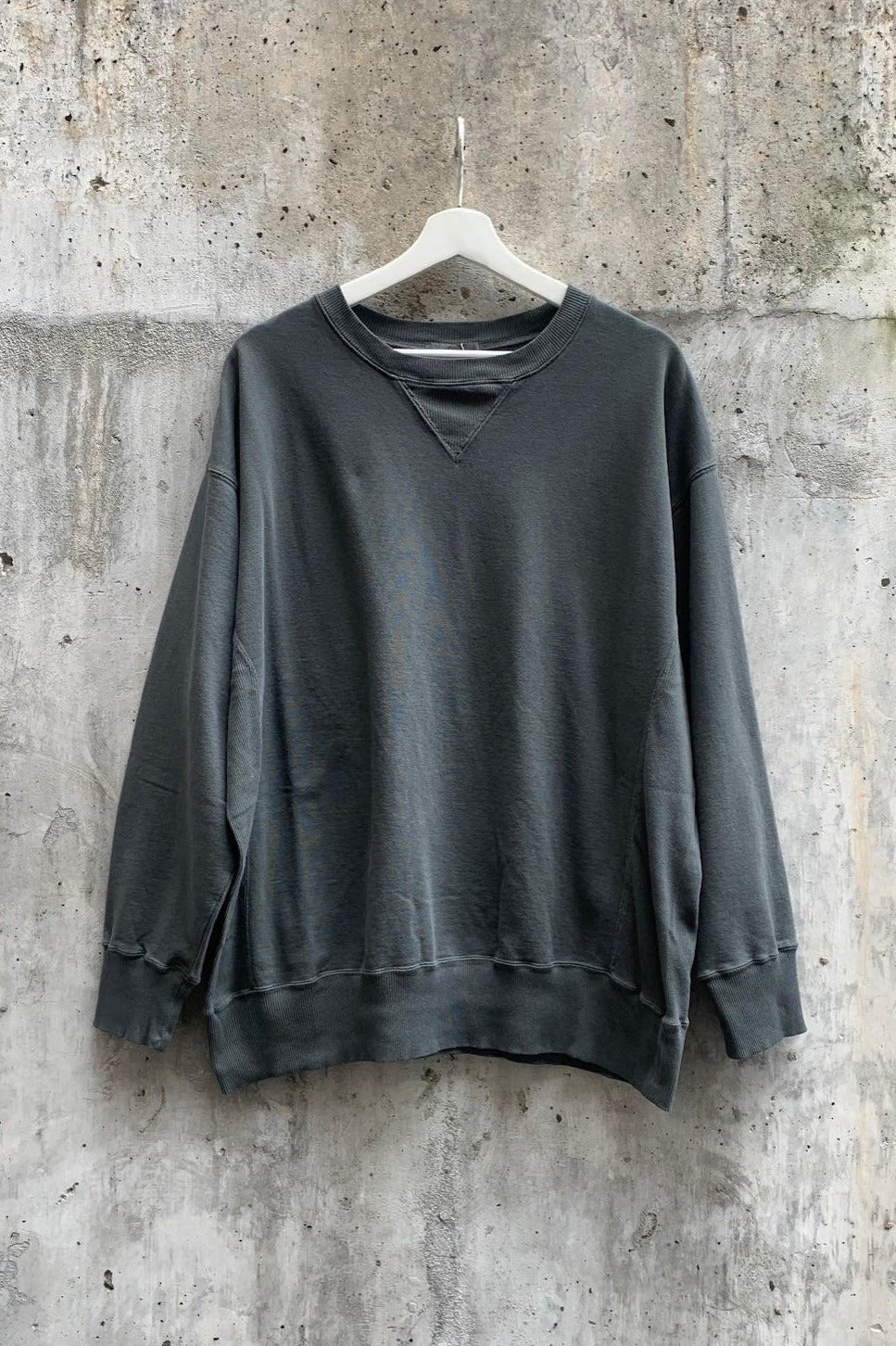 LIGHTWEIGHT PIGMENT FRENCH TERRY PULLOVER | MULTIPLE COLOURWAYS