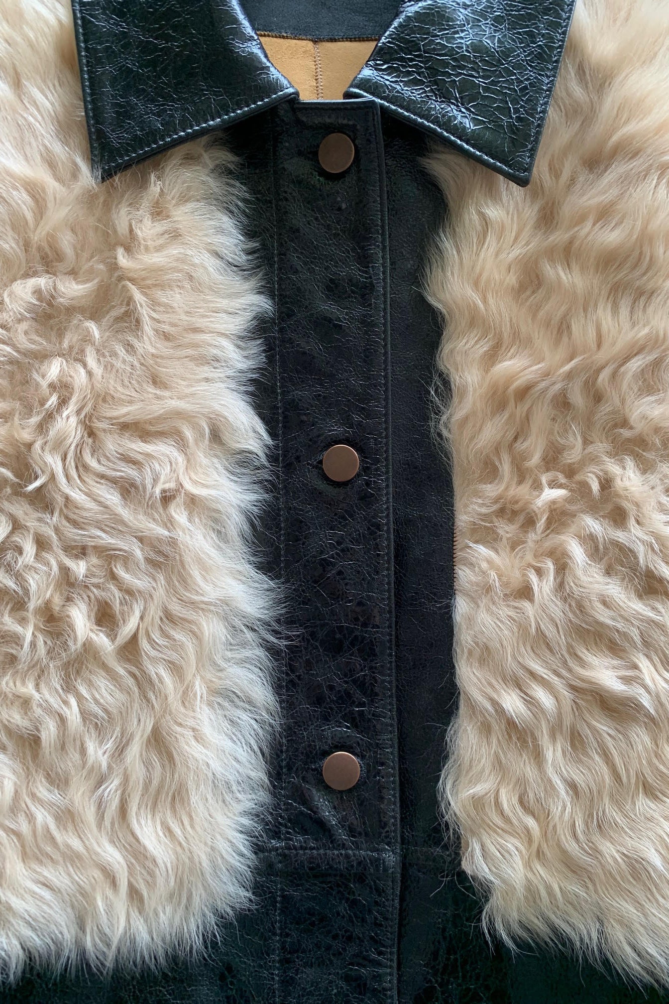 CHORE COAT | PATENT BLACK x OAT TIGRADO