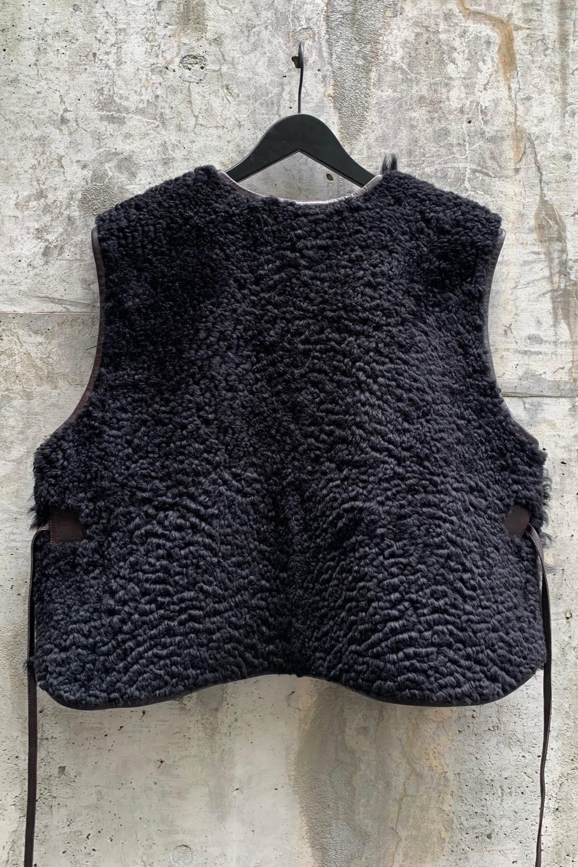 TRANSITION VEST | CHAGA