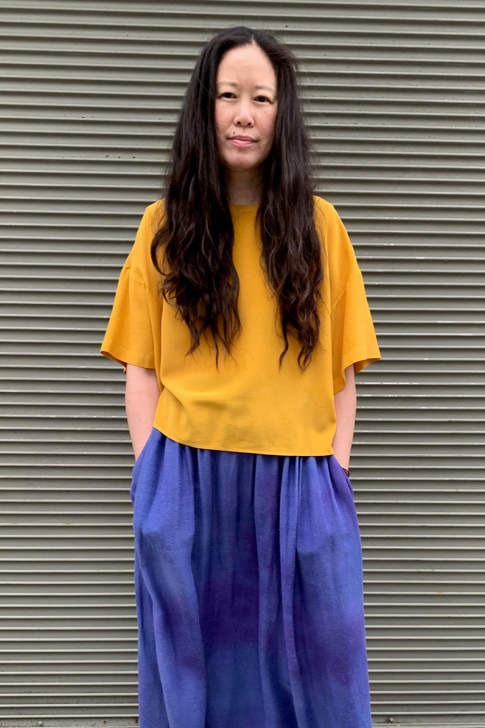 HAND DYED SILK T TOP | GOLD